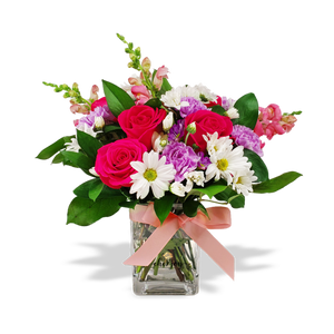 all cheerful colors flowers, rose, daisy, lily, carnation, etc all seasonal flowers to send cheers