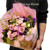 florist pick bouquet
